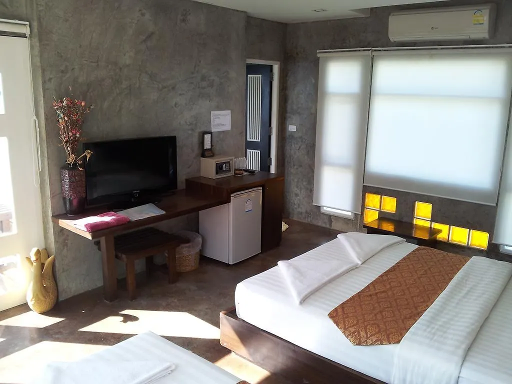 Silver Sands Resort - Koh Tao